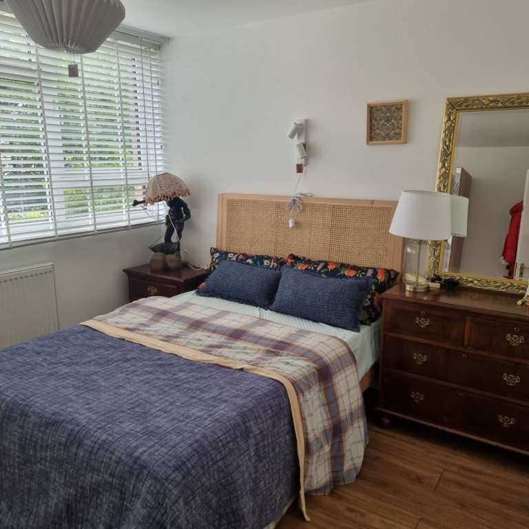 1 bedroom in Eskdale Close, Wembley