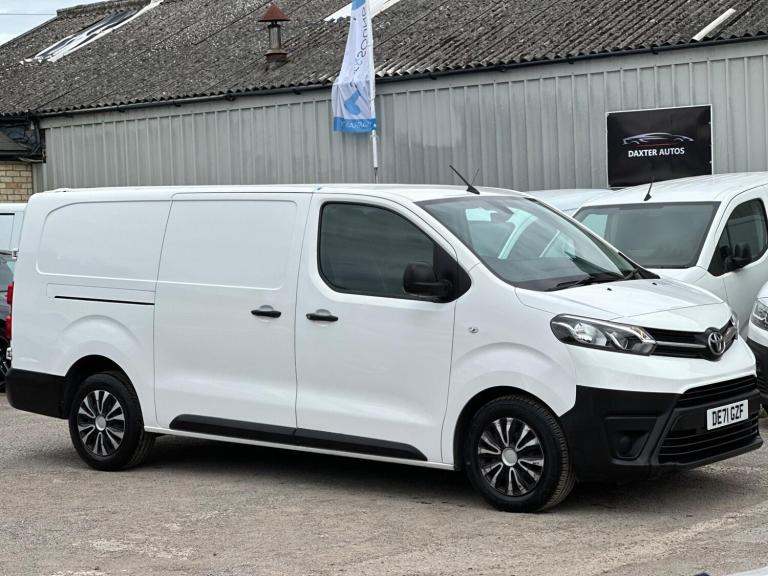 Toyota ProAce 2.0D Icon Long Panel Van LWB Euro 6 (s/s) 6dr Diesel Manual
