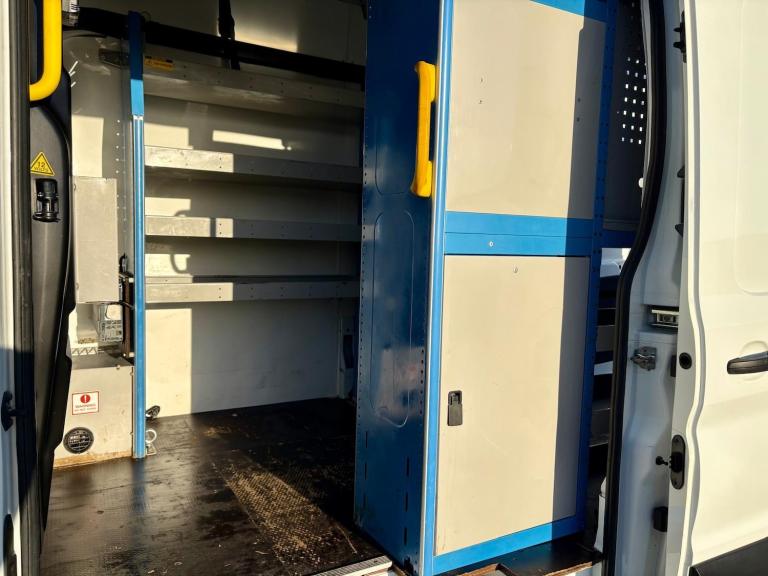 2015 Ford Transit 2.2 TDCi 125ps L2 H3 Mwb Van ***Workshop / Utility Van*** PANEL VAN Diesel Manual