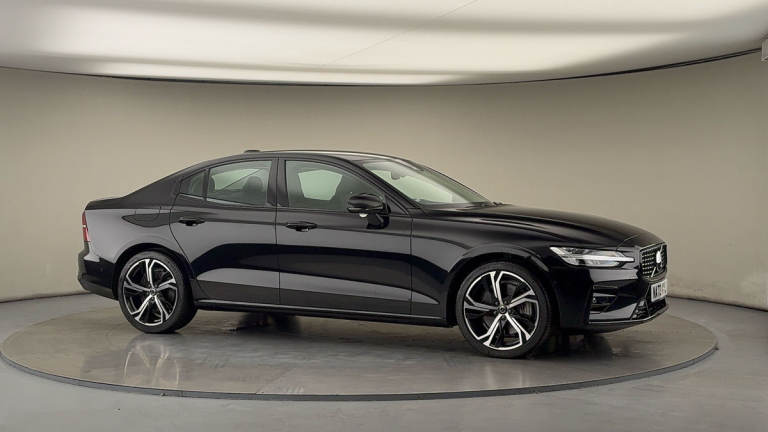 2023 Volvo S60 Plus Dark B5 (250 hp) Saloon Petrol/Electric Hybrid Automatic