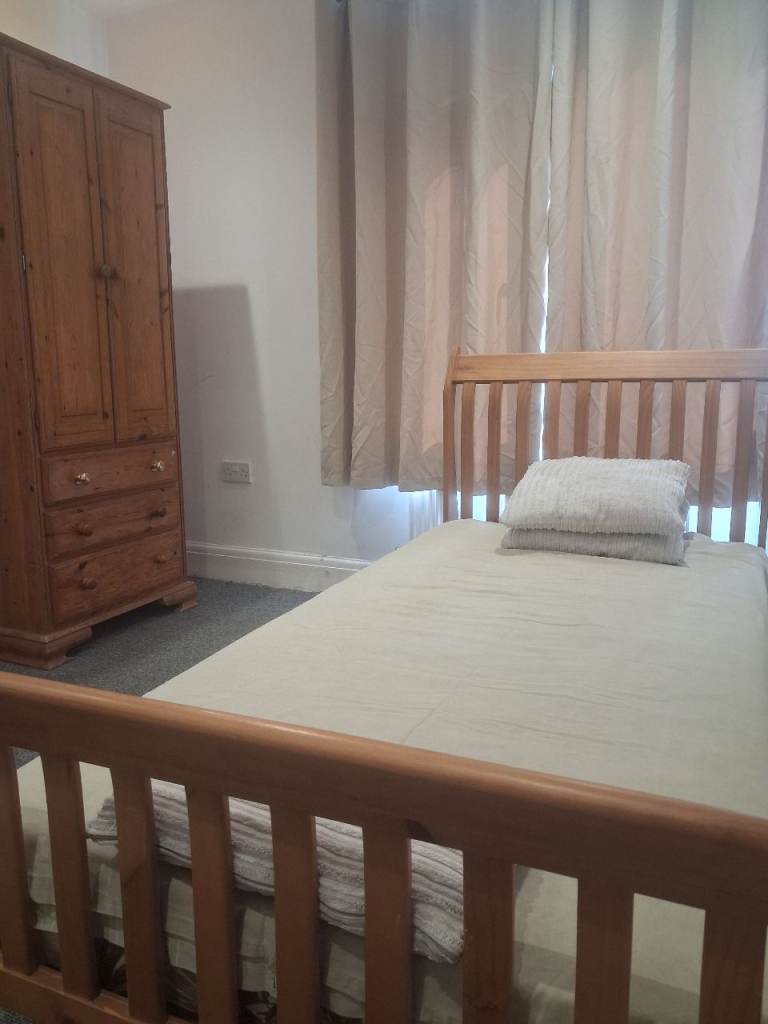 Room available 