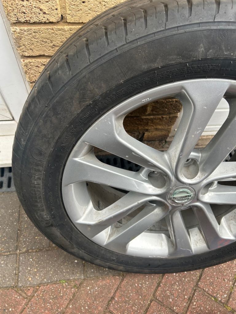 Nissan Juke Alloy Wheel 