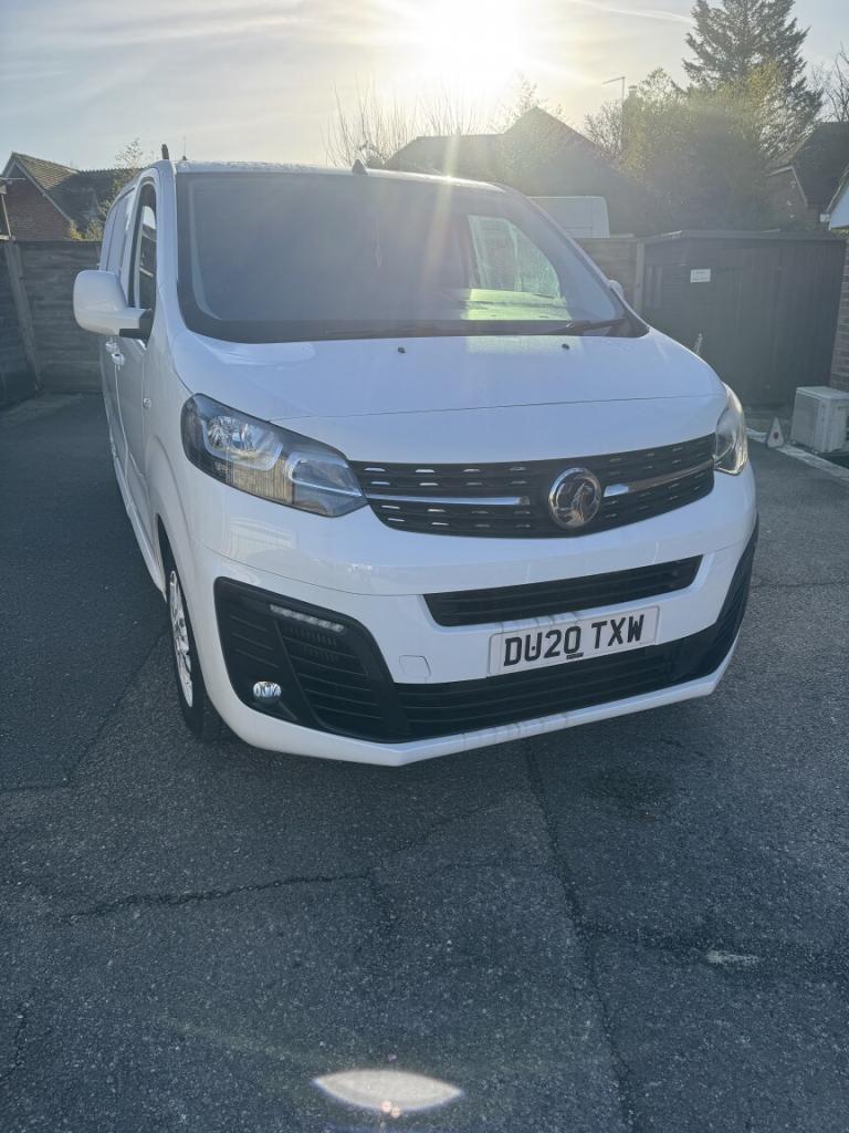 VAUXHALL VIVARO 1.5 Turbo D 2900 Sportive 2020