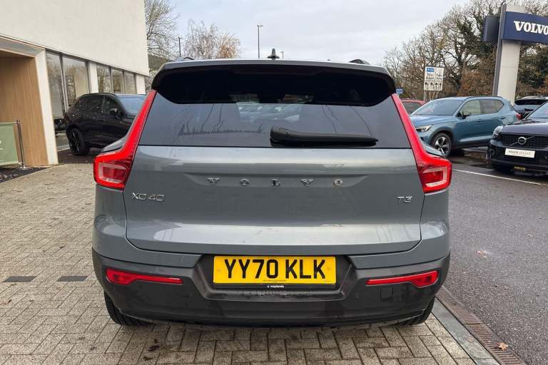 2020 Volvo XC40 1.5 T3 [163] R DESIGN 5dr ESTATE PETROL Manual