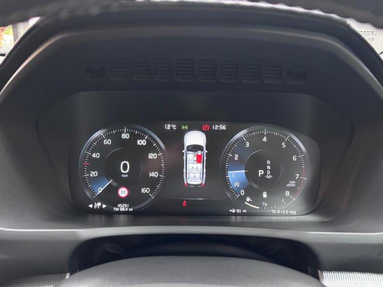 2021 Volvo XC90 2.0 B5 MHEV R-Design Auto 4WD Euro 6 (s/s) 5dr ESTATE Petrol/Electric Hybrid Auto...