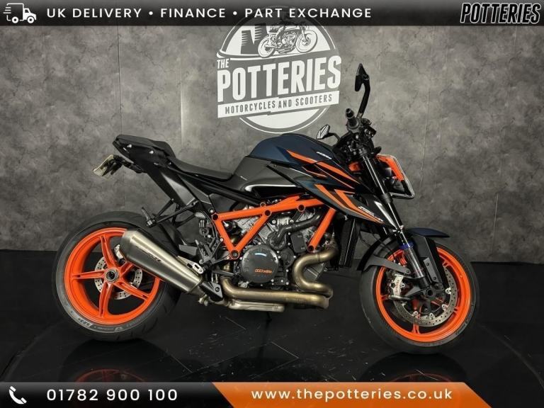 2022 KTM 1290 Super Duke R EVO