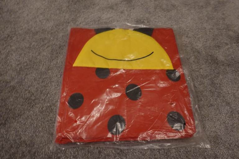 Ladybird pop-up TOY BOX. Handy toy box for storage. £10