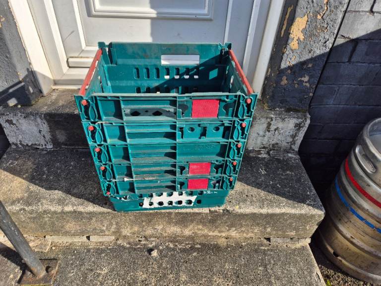 Storage baskets 