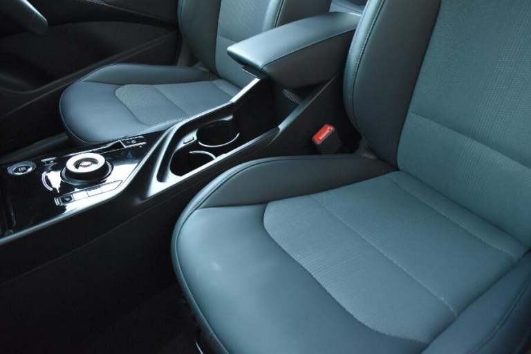 2025 Kia Niro 1.6 Hybrid 3 Suv 5dr Petrol Dct Euro 6 (s/s) (127 Bhp) ESTATE Petrol/Electric Hybri...