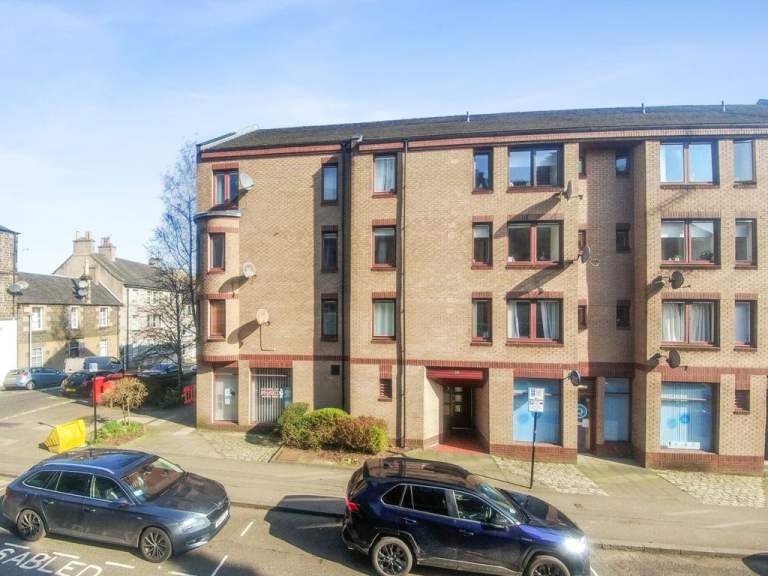 2 Bedroom Furnished Flat for Rent