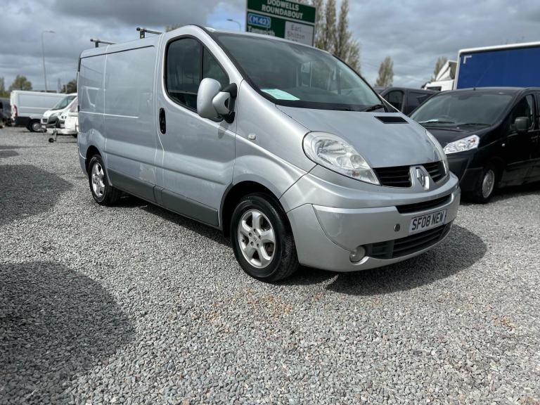 2014 Renault Trafic 197K Miles Direct from Company