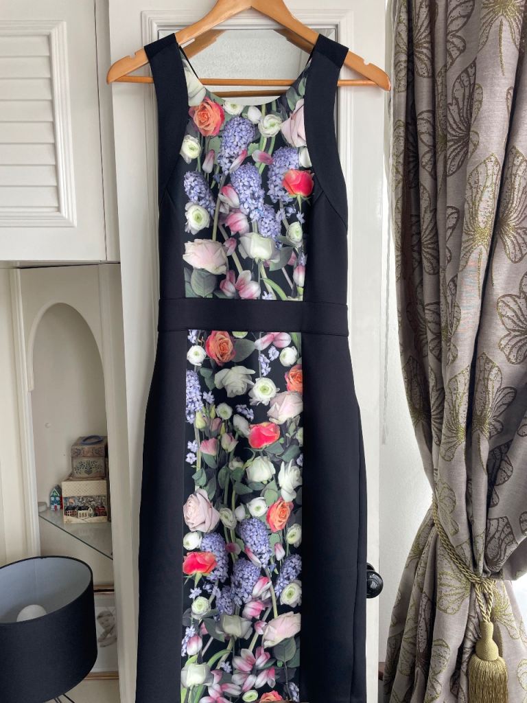 Beautiful Ted Baker dress - Size 3