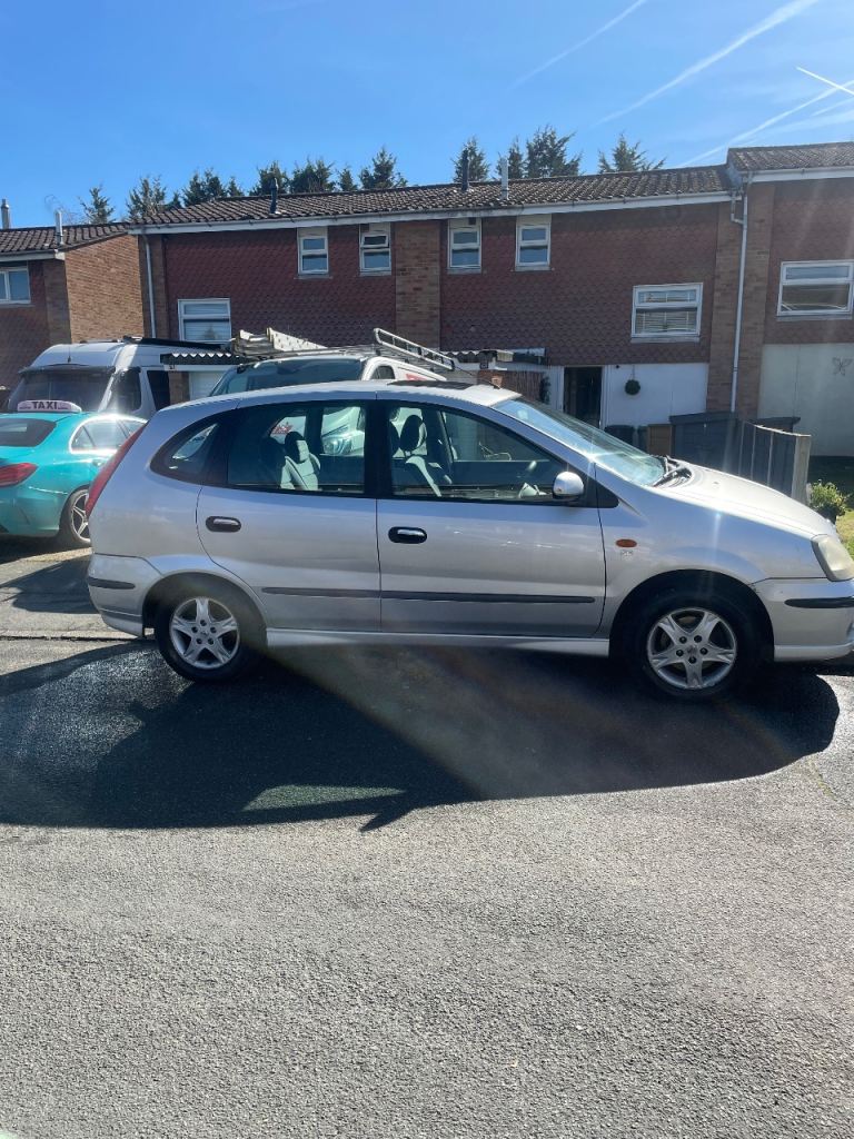 Nissan Almera Tino 2.2L Turbo Diesel 