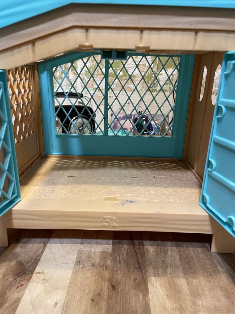 Toy pet guinea pig 