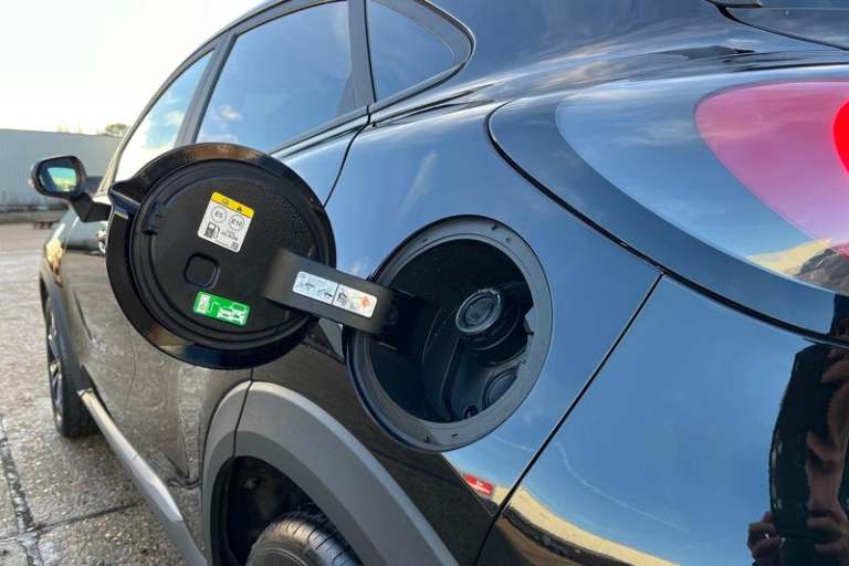 2024 Ford Puma 1.0 EcoBoost Hybrid mHEV Titanium 5dr HATCHBACK PETROL Manual