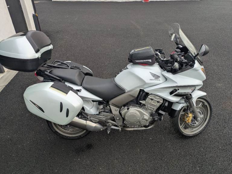 Honda CBF 1000 sports tourer Motorbike bike