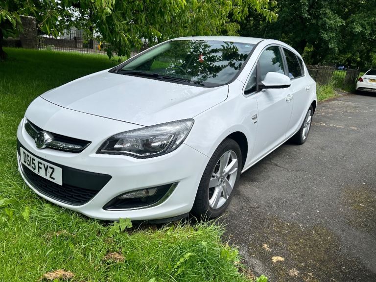 Vauxhall, ASTRA, Hatchback, 2015, Manual, 1598 (cc), 5 doors