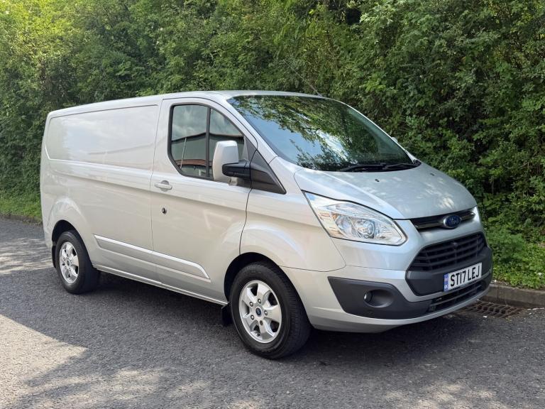 2017 Ford Transit Custom 2.0 TDCi 130ps Low Roof Limited Van PANEL VAN Diesel Manual