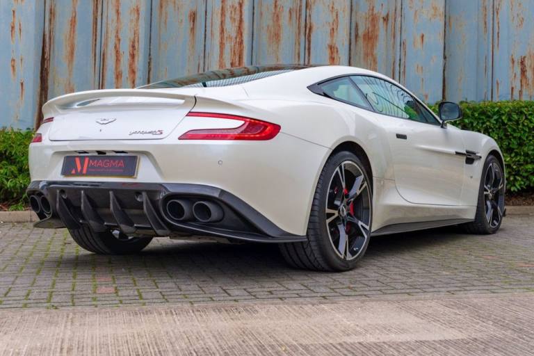 2017 Aston Martin Vanquish Vanquish S Coupe Coupe Petrol Automatic