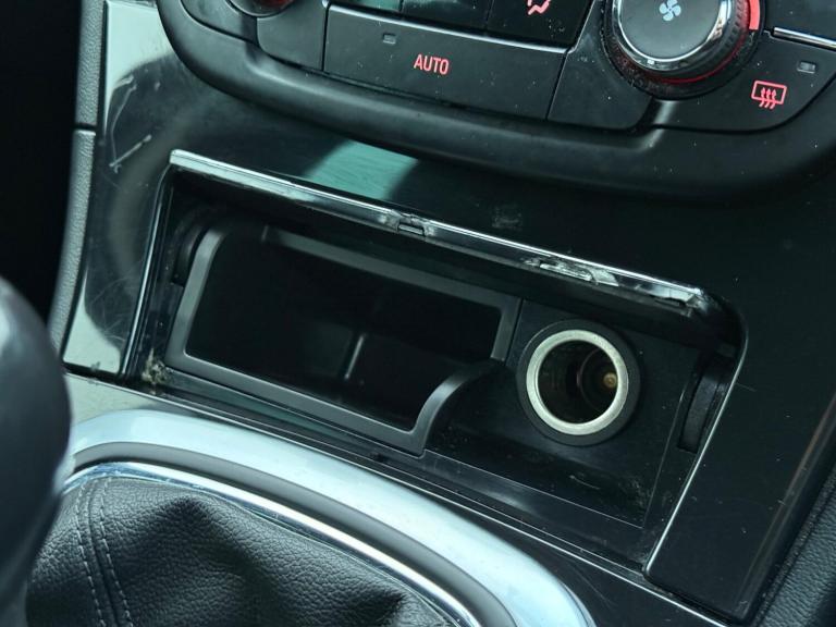 2012 Vauxhall Insignia 2.0 CDTi [160] ecoFLEX SRi 5dr [Start Stop] ESTATE DIESEL Manual