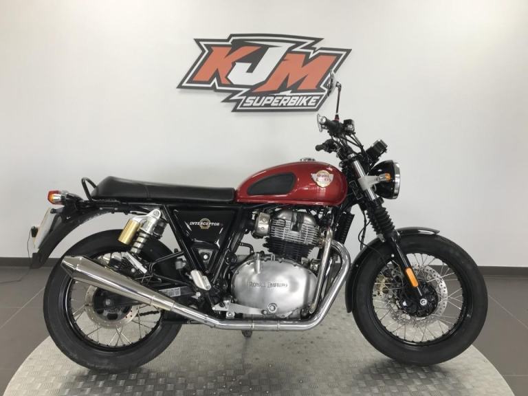 ROYAL ENFIELD INTERCEPTOR 650 IN RED, 2022/22, 4,151 MILES, FSH WITH EXTRAS