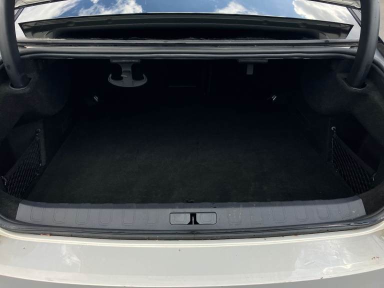 2022 DS Automobiles Ds 9 1.6 PureTech 225 Performance Line + 4dr EAT8 Saloon Petrol Automatic