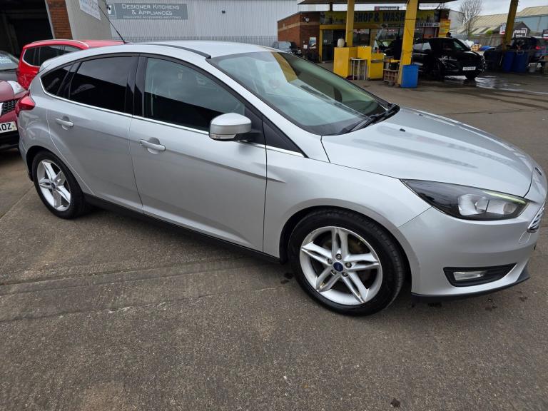 2016 Ford Focus 1.5 TDCi Zetec Hatchback 5dr Diesel Manual Euro 6 (s/s) (120 ps) Hatchback Diesel...