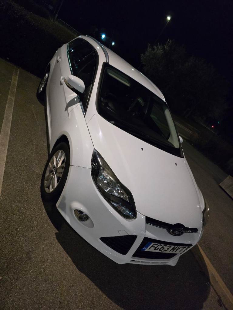 Ford, FOCUS, Estate, 2013, Manual, 1560 (cc), 5 doors