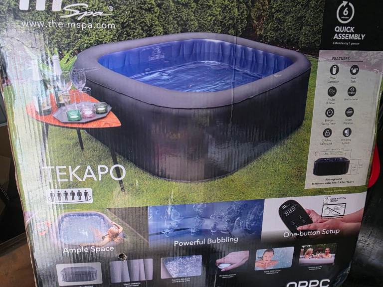 Myspa tekapo hot tub 6 person  