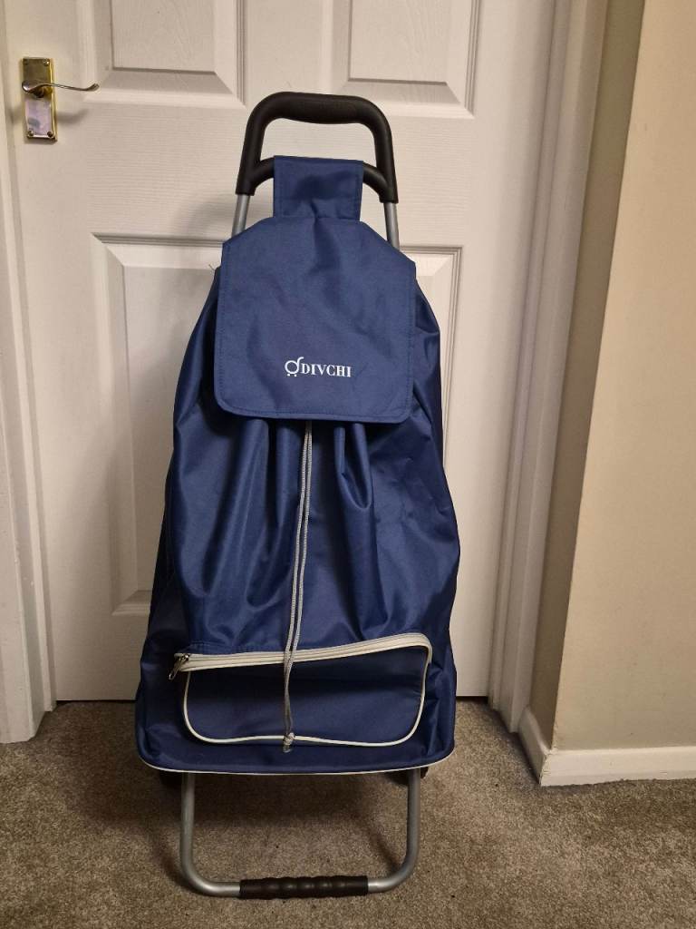 2 wheeled shopping trolley