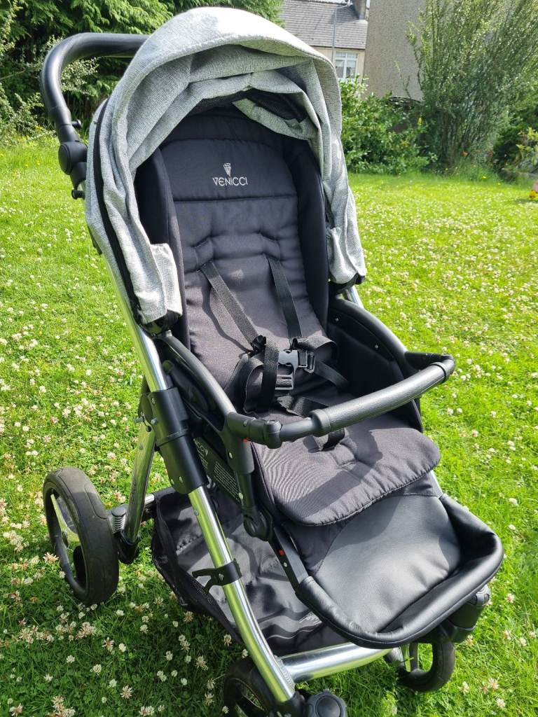 Venicci sparkle edition pram 