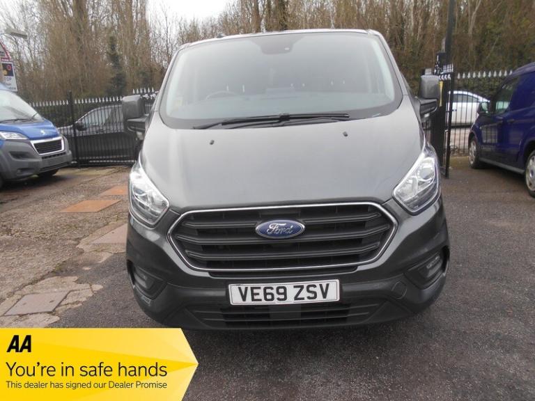 Ford Transit Custom 2019 300 LIMITED DCIV ECOBLUE CREW-CAB 6 SEATER NO VAT WETBE