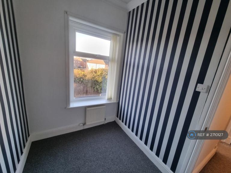 2 bedroom house in Platt Fold Street, Leigh, WN7 (2 bed) (#2710127)