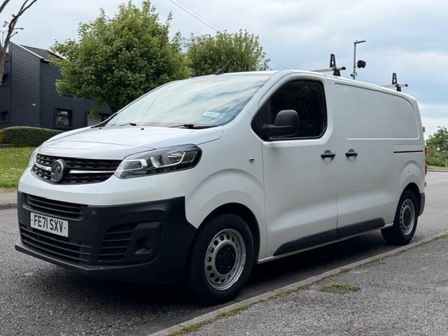 Vauxhall Vivaro 2700 Edition S/S Panel Van