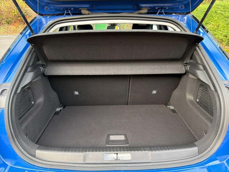 2022 Vauxhall Mokka Electric 50kWh Elite Premium SUV 5dr Electric Auto (136 ps) HATCHBACK Electri...