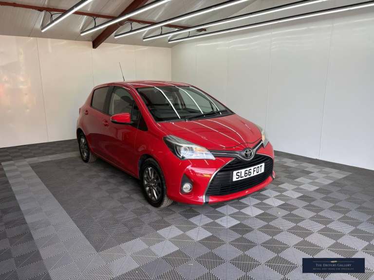 2016 Toyota Yaris 1.33 Dual VVT-i Icon Hatchback 5dr Petrol Manual Euro 6 (99 ps) Hatchback Petro...