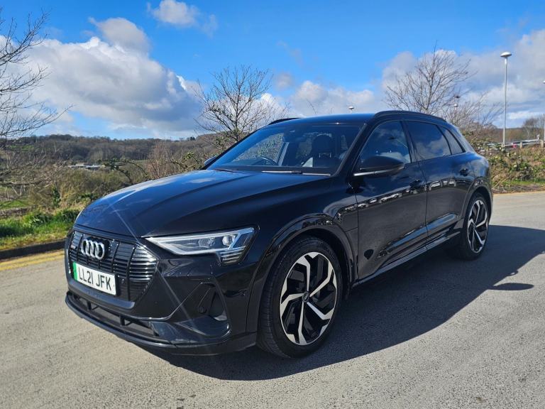 AUDI E-TRON BLACK EDITION 55 Q 2021 21 PLATE