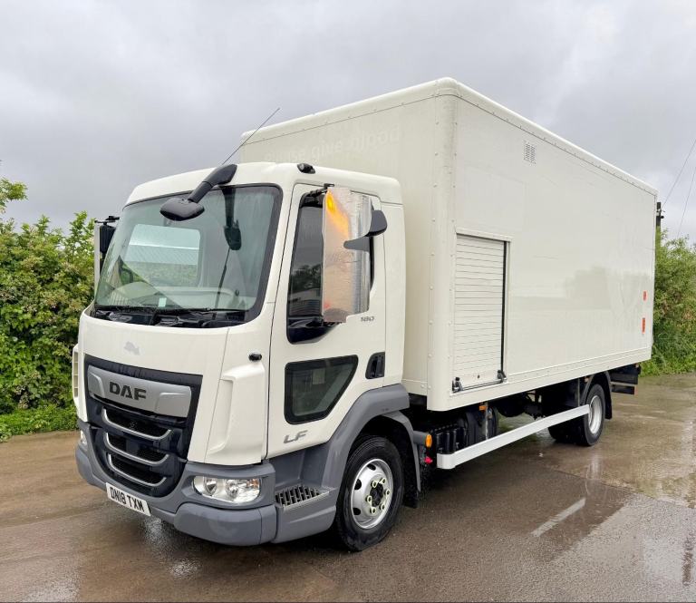 2018 DAF LF45.180 GRP BOX VAN TAIL-LIFT AIR-CON 3 SEAT CAB 48,000 MILES EURO-6