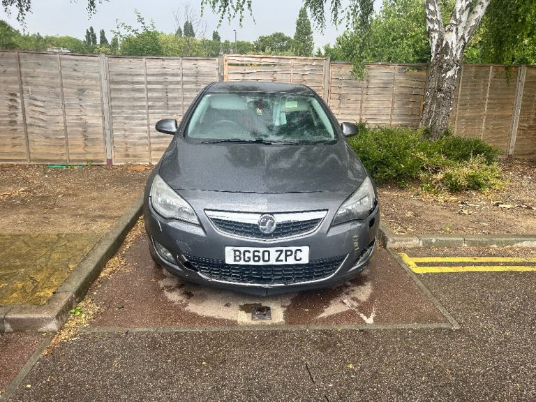 AUTOMATIC CAR FOR SALE ; Vauxhall, ASTRA, Hatchback, 2010, Other, 1956 (cc), 5 doors