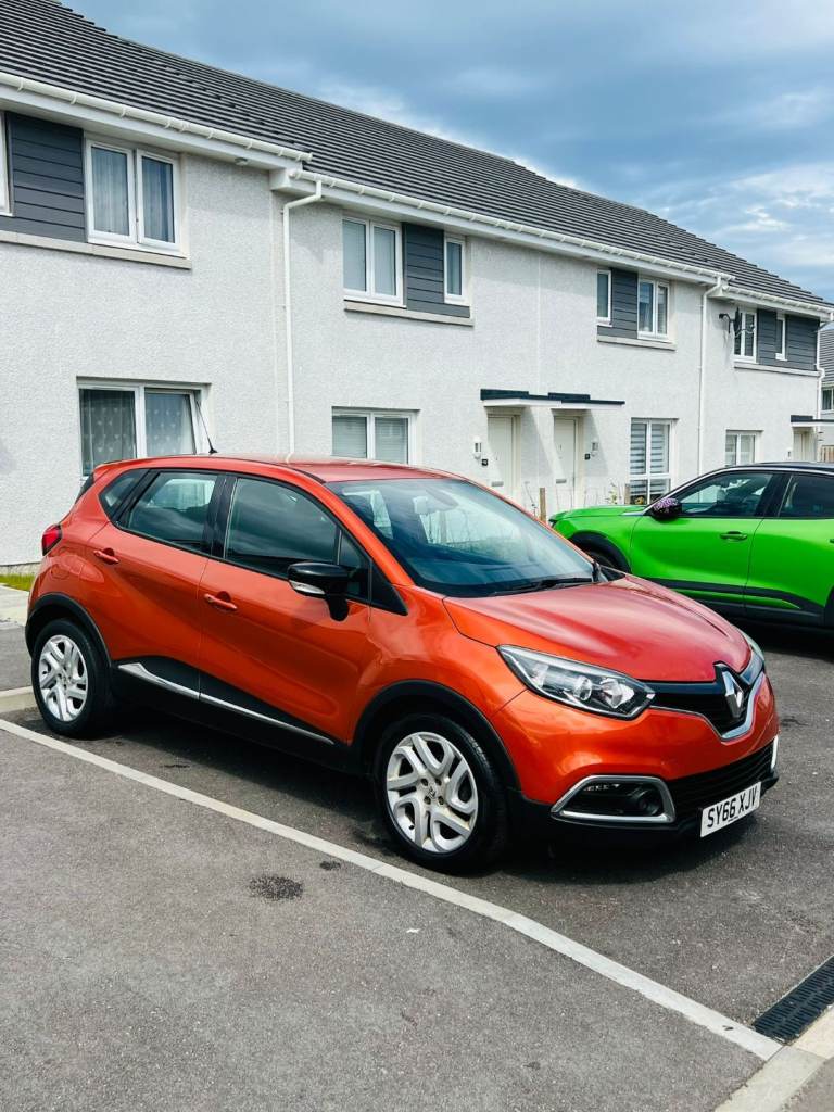 Renault, CAPTUR, Hatchback, 2016, Manual, 898 (cc), 5 doors