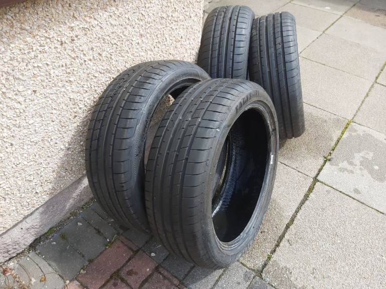 Set of 4 Goodyear Eagle F1 tyres