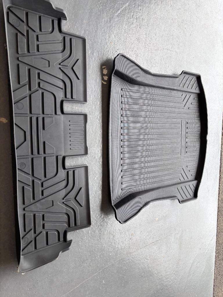 TESLA MODEL 3 RUBBER FLOOR MATS