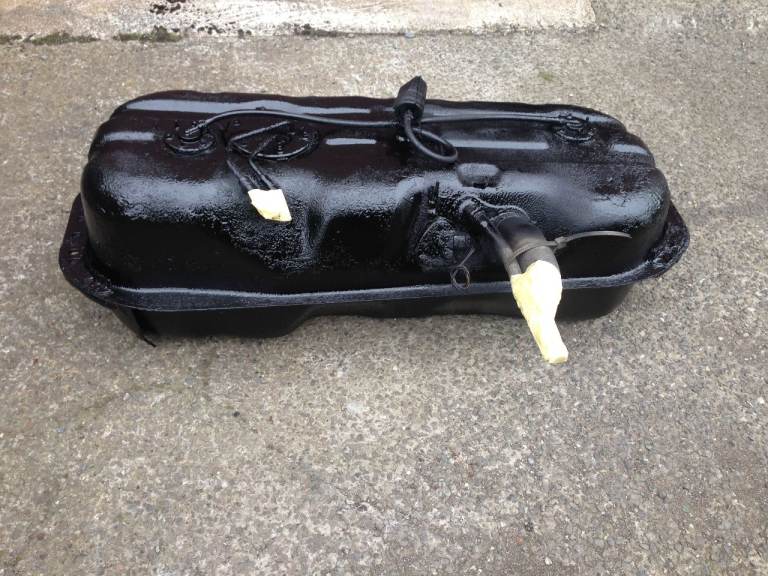 MITSUBISHI L200 WARRIOR DIESEL TANK COMPLETE 99-2007 VGC DELIVERY OK