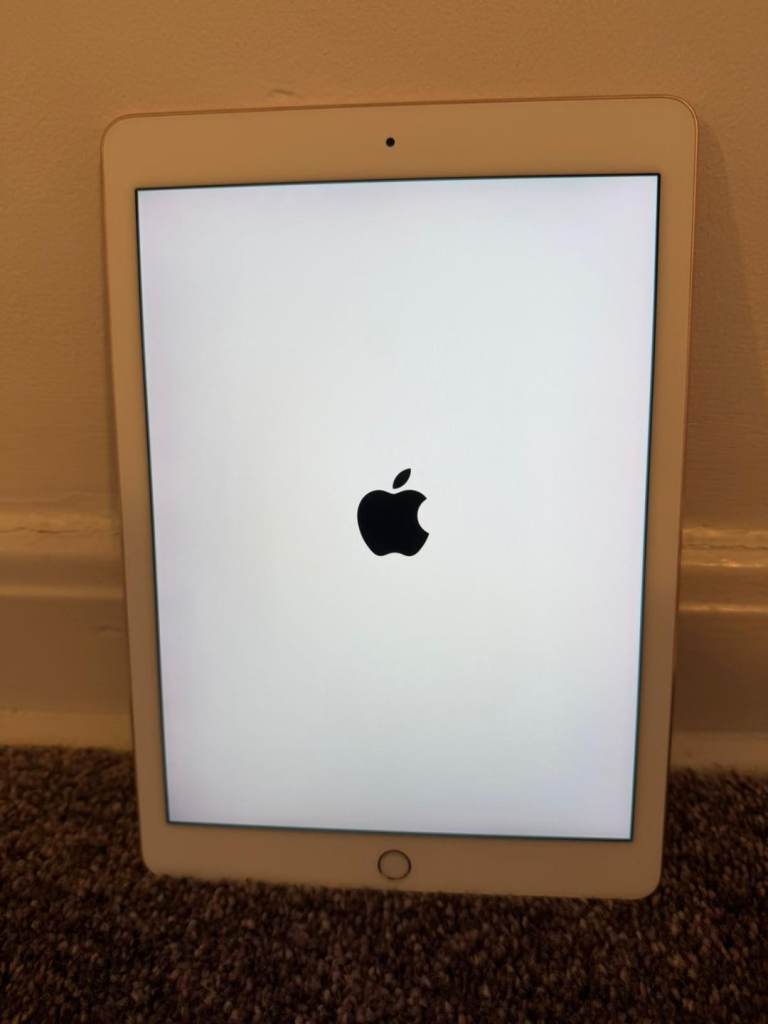 image for Apple ipad pro 2015