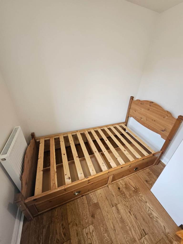 Solid Oak Single Bed