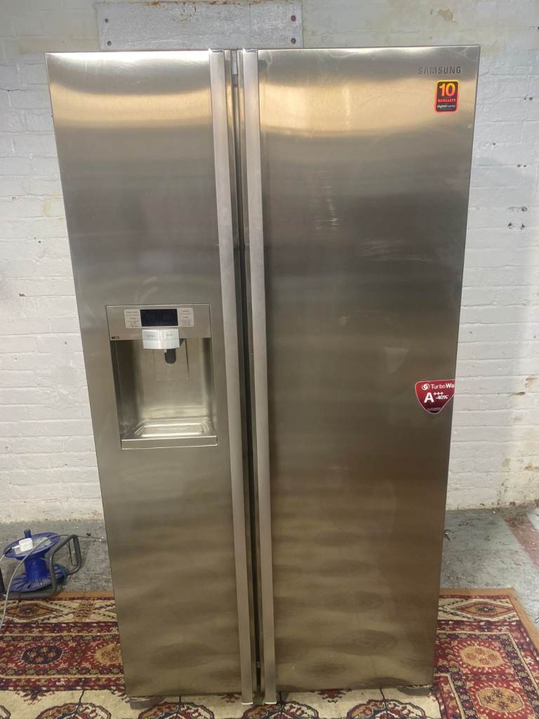 Top Brand Samsung Frost Free IceMaker With Water Dispenser Double Door American Fridge Freezer