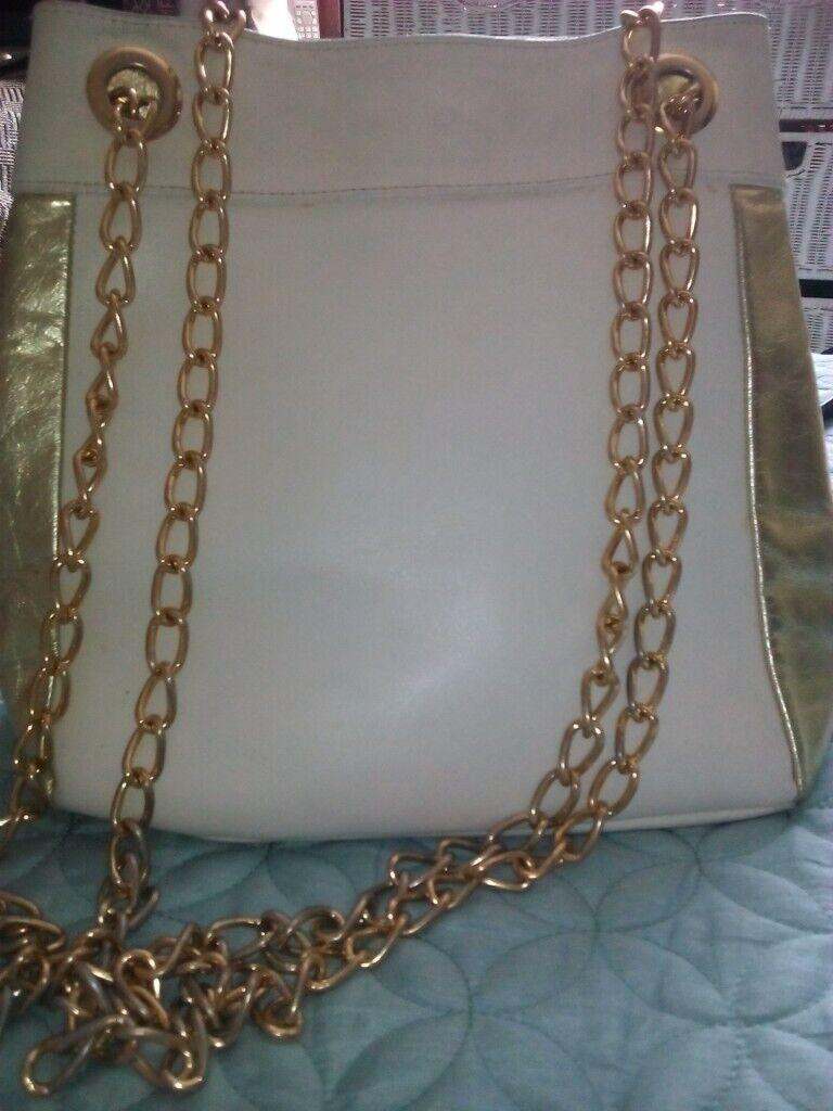  Vintage white leather Bag