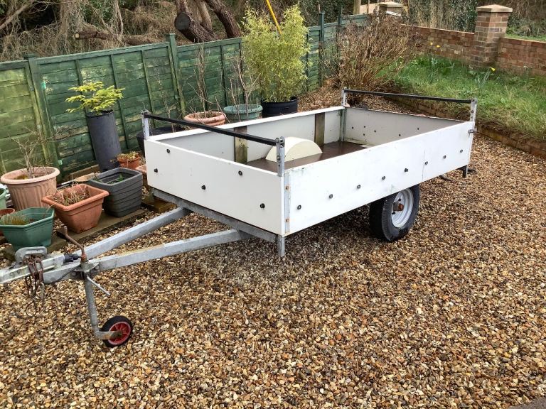 Good Condition Car Trailer, 7ft x 4ft, White