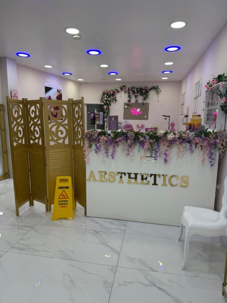 Massage facials tanning anti wrinkle treatment promotion at the new shop spray tanning £15.00