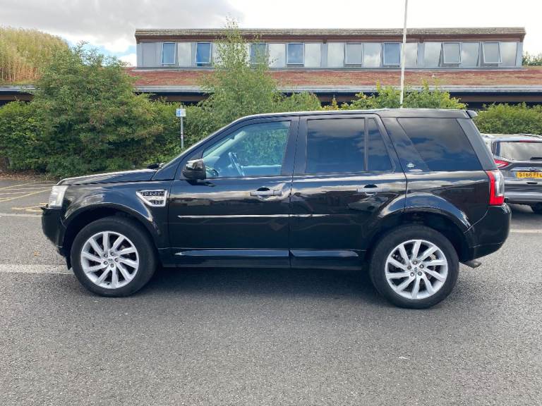 LANDROVER FREELANDER  2  2.2  TD4  HSE   2011  IN LOVELY CONDITION FSH  NEW CAMBELT KIT  WARRANTY